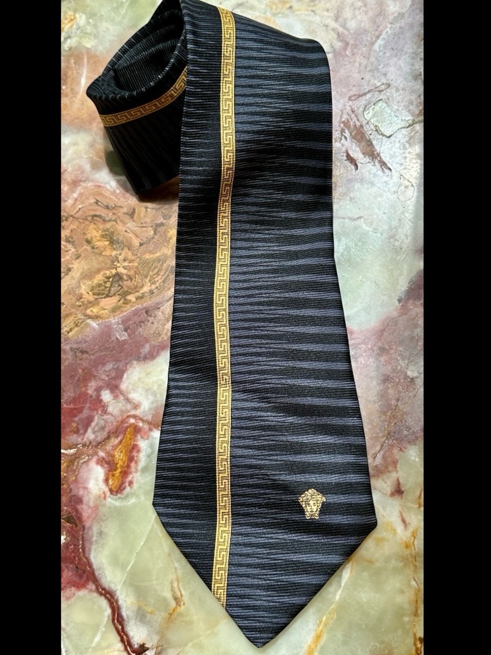 VINTAGE 1990s GIANNI VERSACE GREEK KEY MEDUSA HEAD SILK TIE BLACK GRAY ITALY EC
